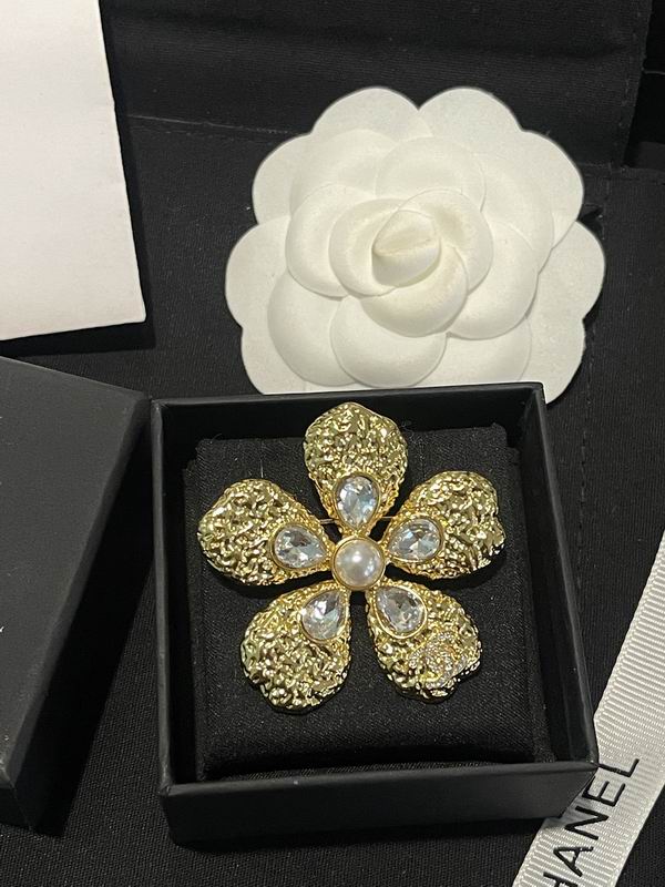 Chanel Brooch 04yxs22 (1)