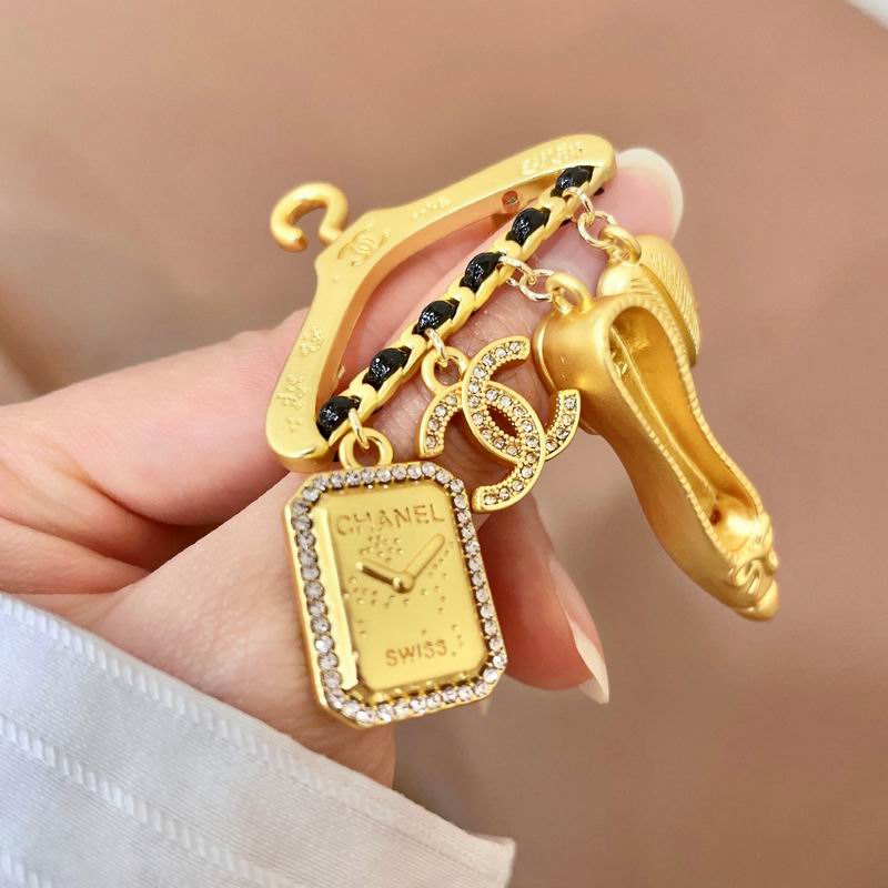 Chanel Brooch 04yxs23 (1)