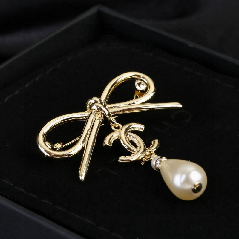 Chanel Brooch 04yxs30 (4)