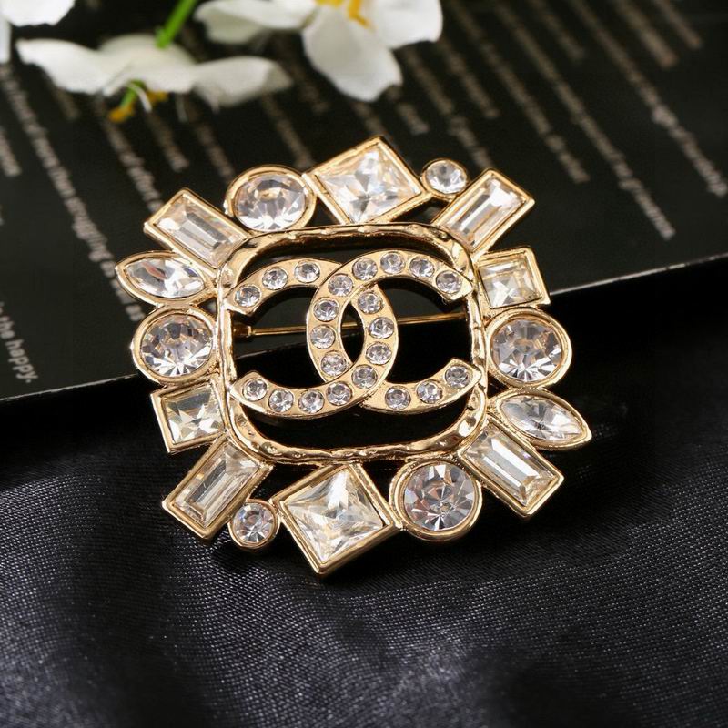 Chanel Brooch 04yxs33 (1)