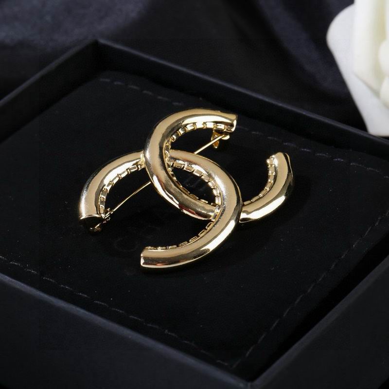 Chanel Brooch 04yxs34 (4)