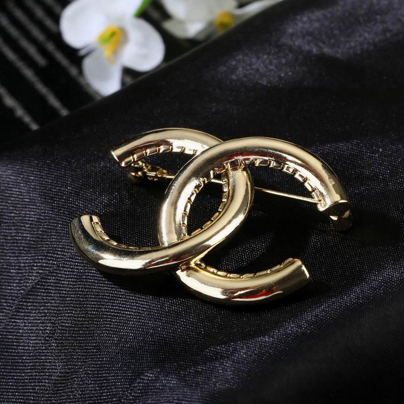 Chanel Brooch 04yxs34 (6)