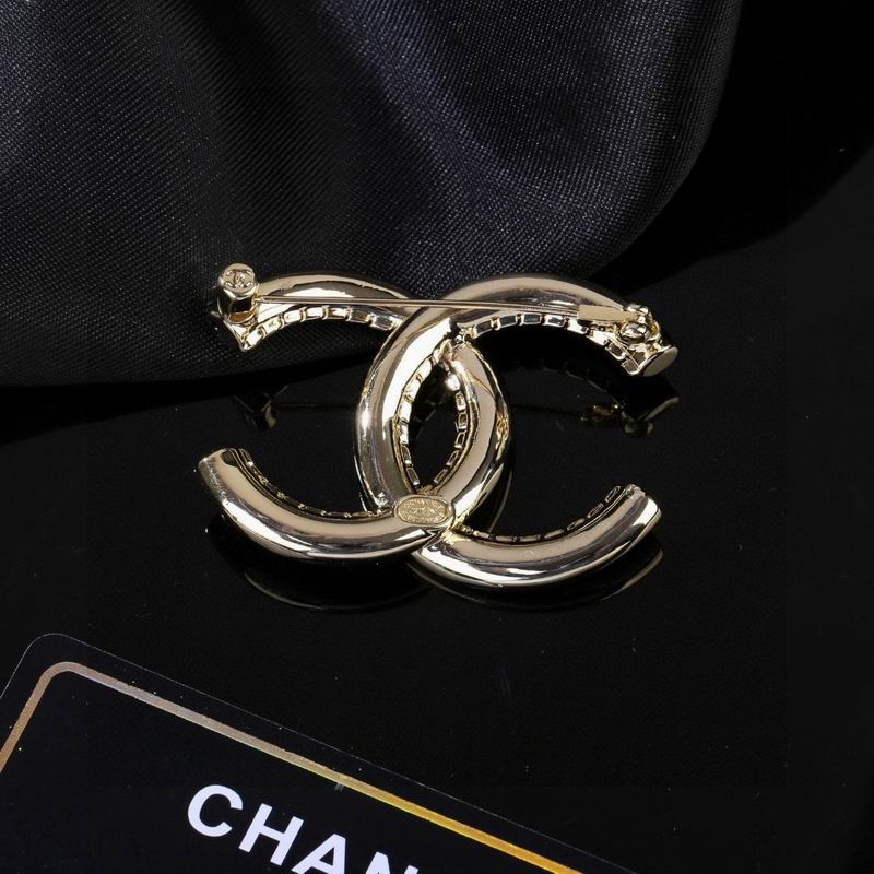 Chanel Brooch 04yxs34 (7)