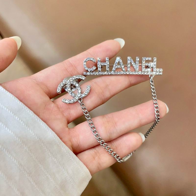 Chanel Brooch 04yxs35 (7)