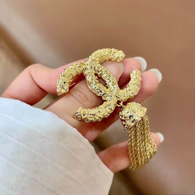 Chanel Brooch 04yxs36 (6)