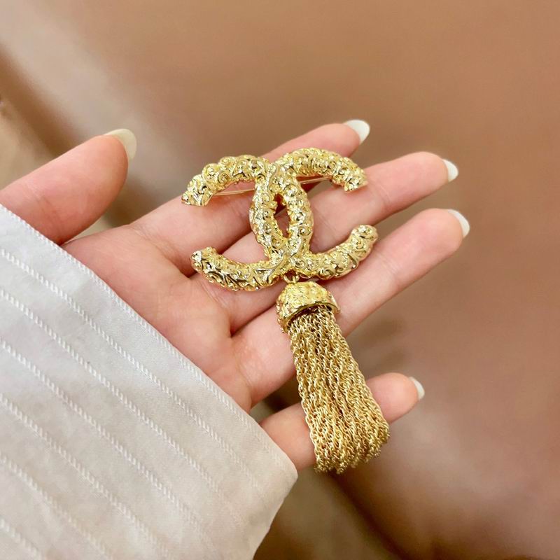 Chanel Brooch 04yxs36 (7)