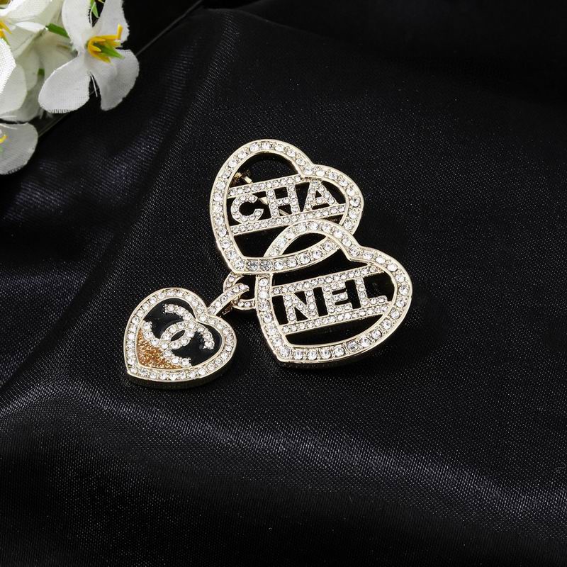 Chanel Brooch 04yxs365 (7)