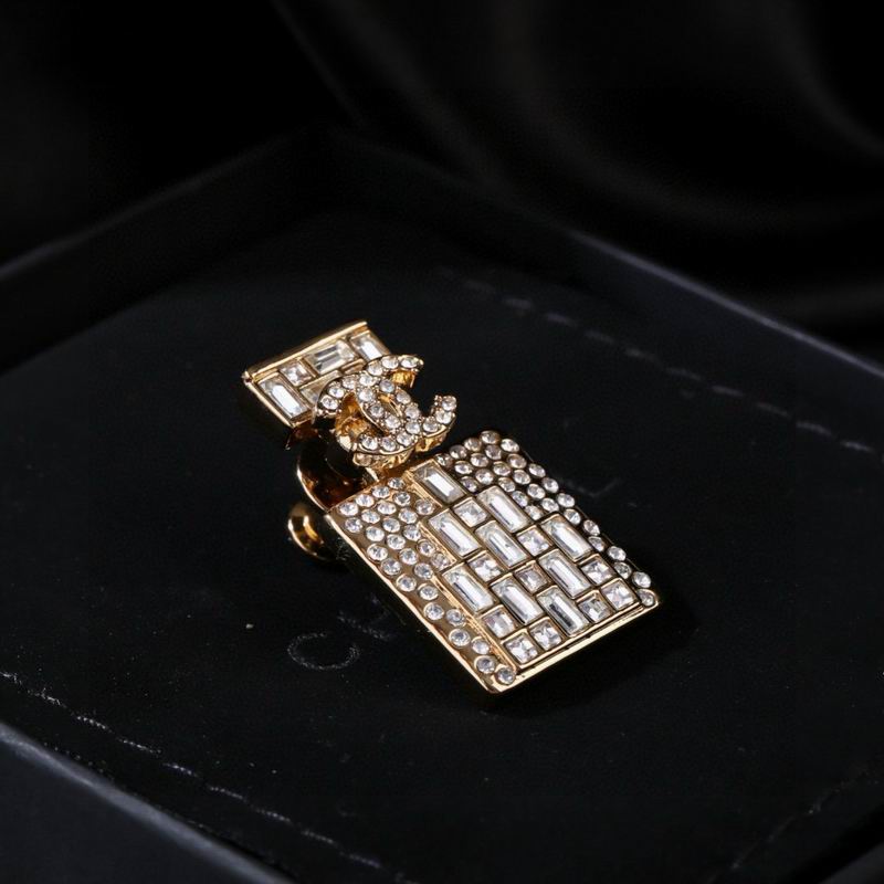 Chanel Brooch 04yxs367 (4)