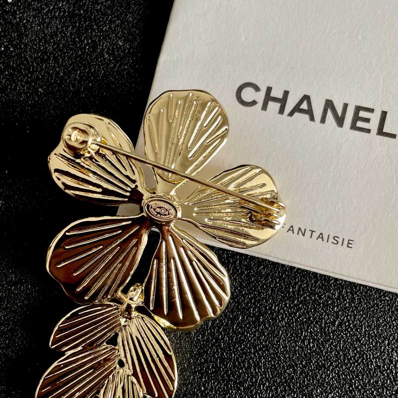 Chanel Brooch 04yxs370 (2)