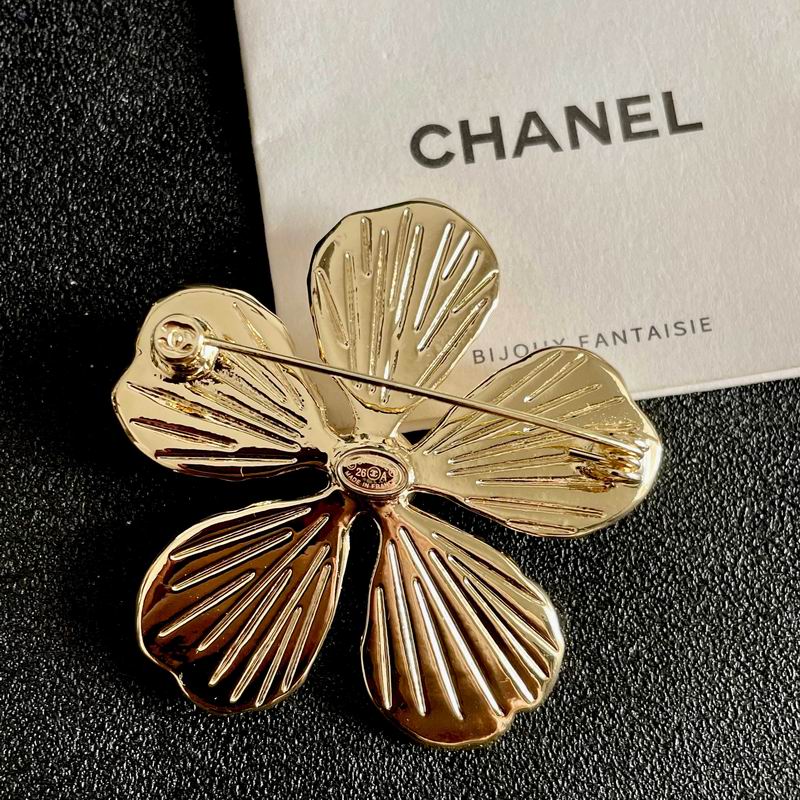 Chanel Brooch 04yxs371 (3)