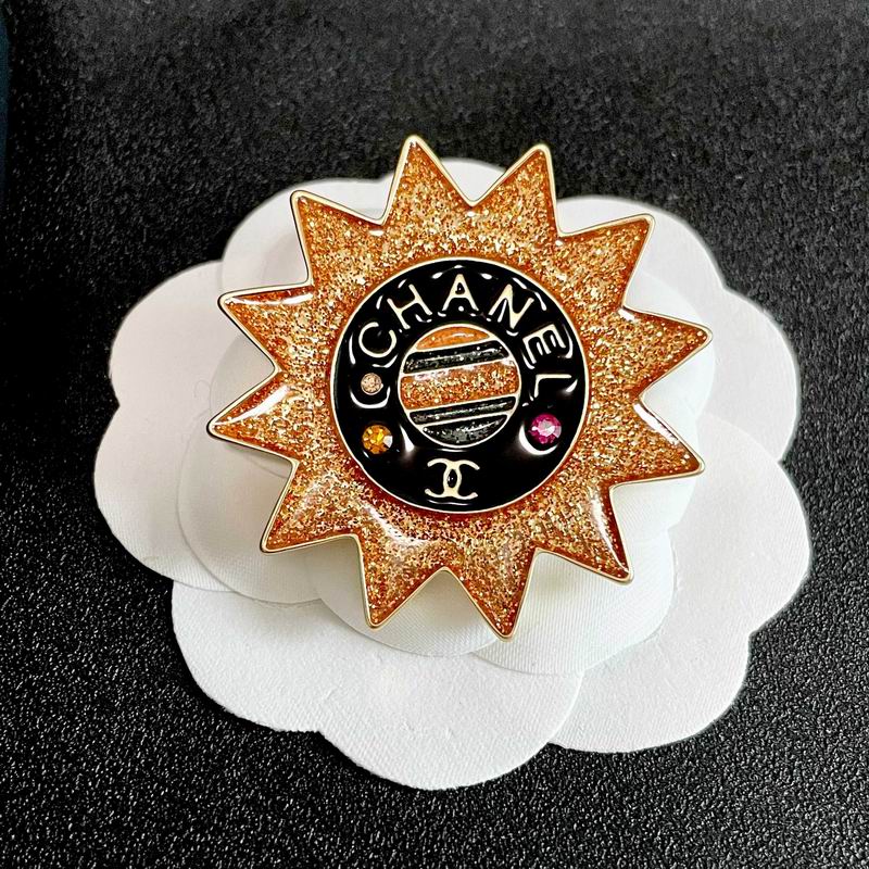 Chanel Brooch 04yxs373 (4)