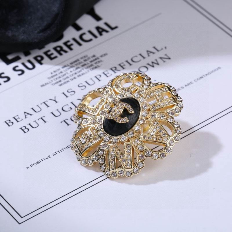 Chanel Brooch 04yxs38 (2)