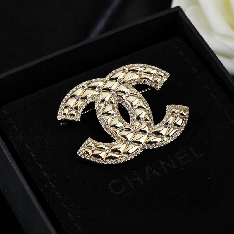 Chanel Brooch 04yxs381 (5)