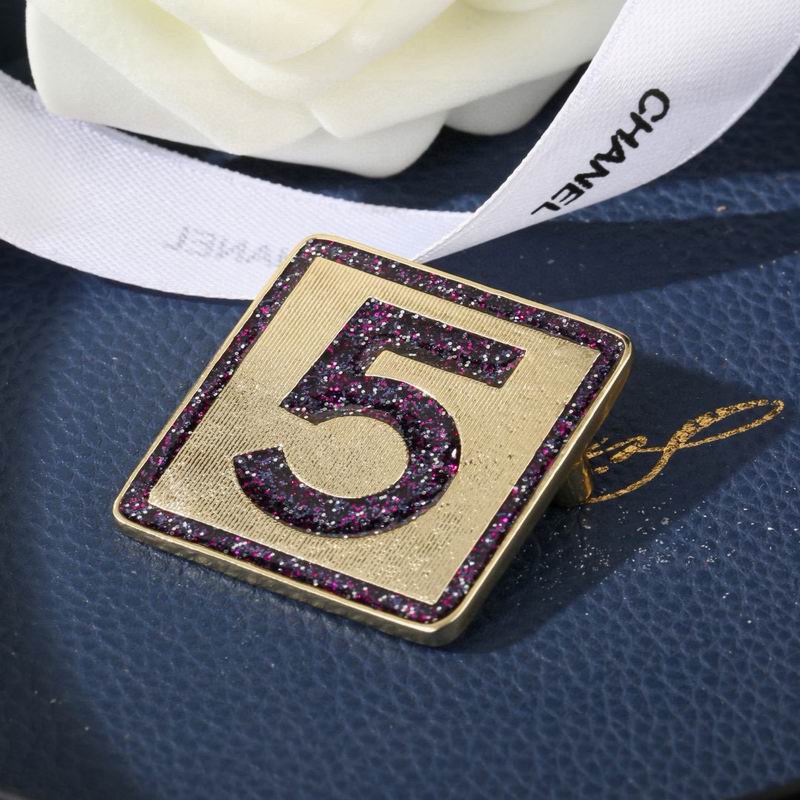 Chanel Brooch 04yxs382 (4)