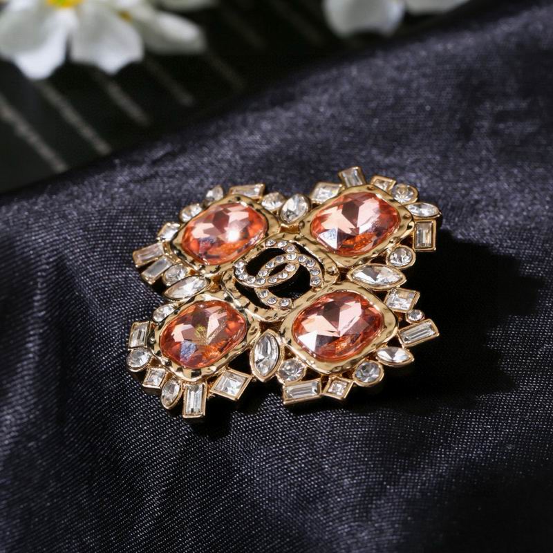 Chanel Brooch 04yxs387 (6)