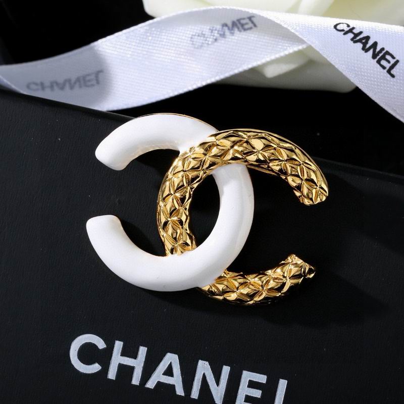 Chanel Brooch 04yxs389 (4)