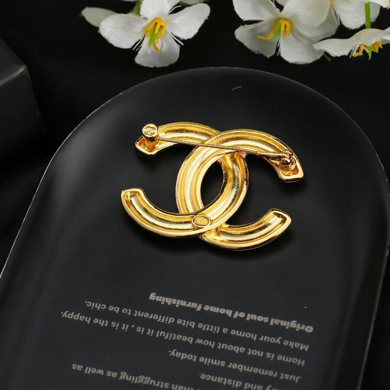 Chanel Brooch 04yxs389 (7)