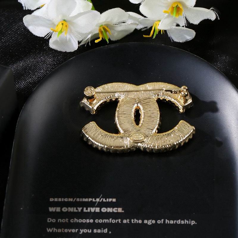 Chanel Brooch 04yxs391 (4)
