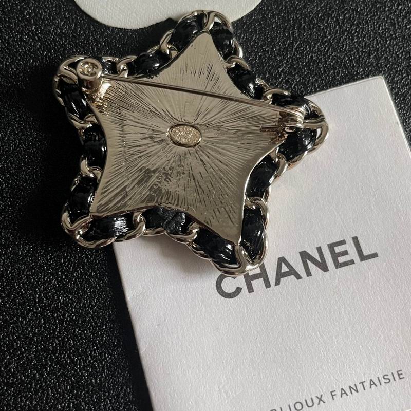 Chanel Brooch 04yxs46 (3)