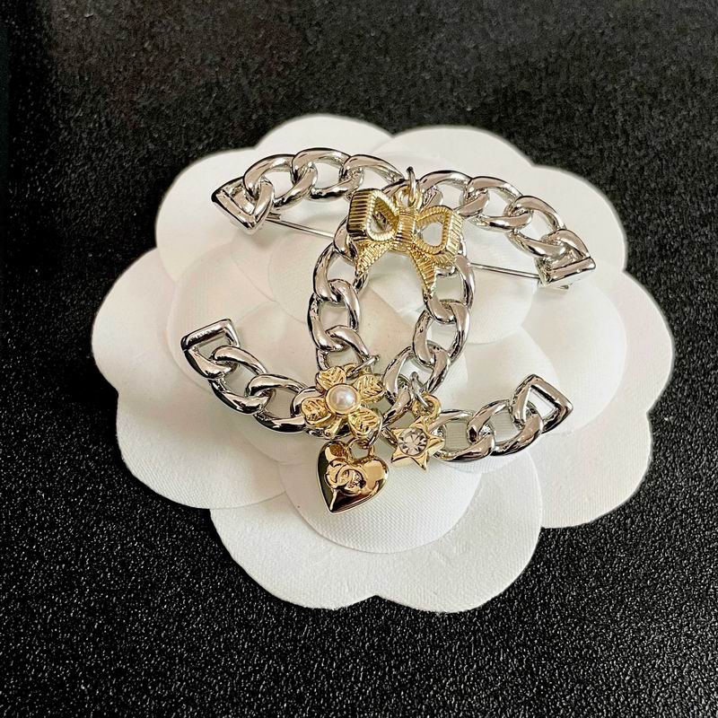 Chanel Brooch 04yxs47 (4)