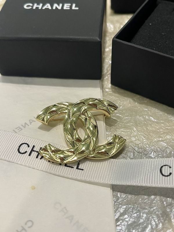 Chanel Brooch 04yxs49 (7)