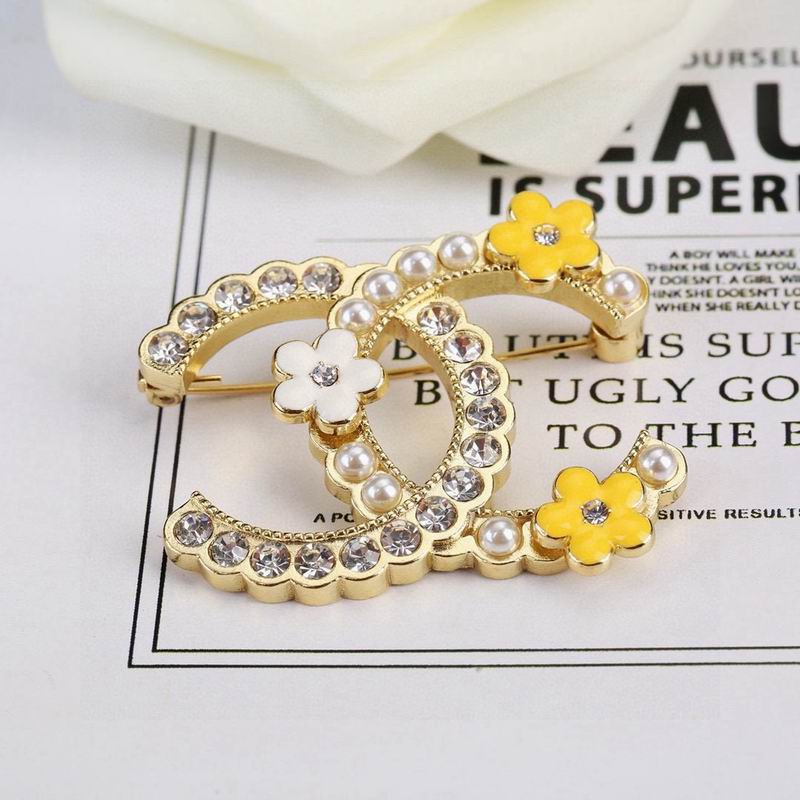 Chanel Brooch 04yxs50 (3)