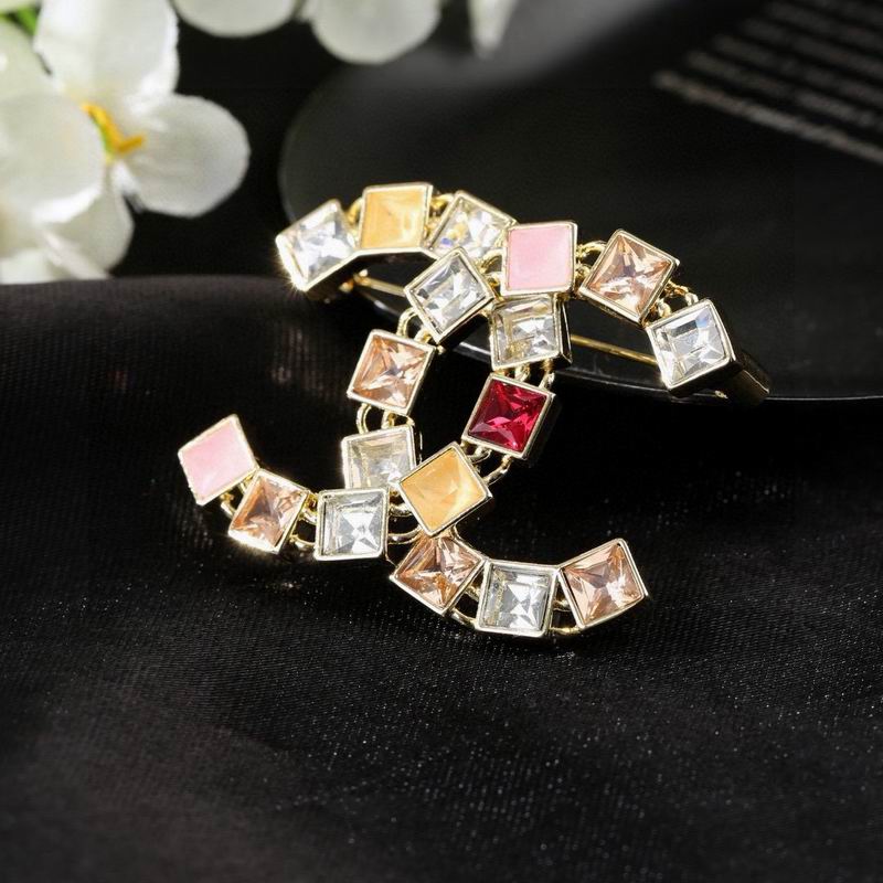Chanel Brooch 04yxs52 (3)