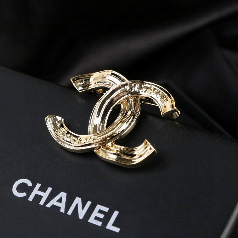 Chanel Brooch 04yxs53 (4)
