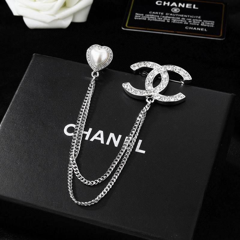 Chanel Brooch 04yxs54 (3)