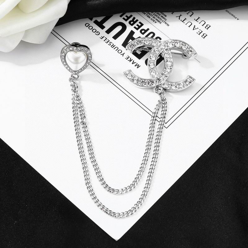 Chanel Brooch 04yxs54 (7)