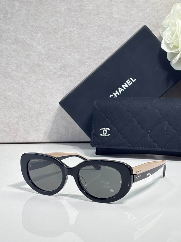 Chanel CH5562B 53 17-140 c04