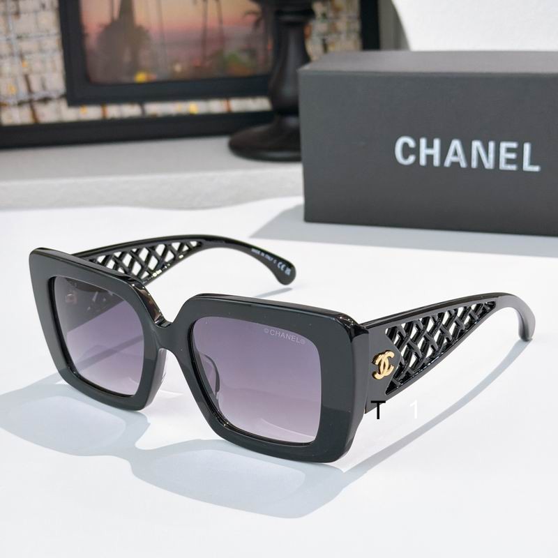 Chanel CH5567 54 21-131 a01