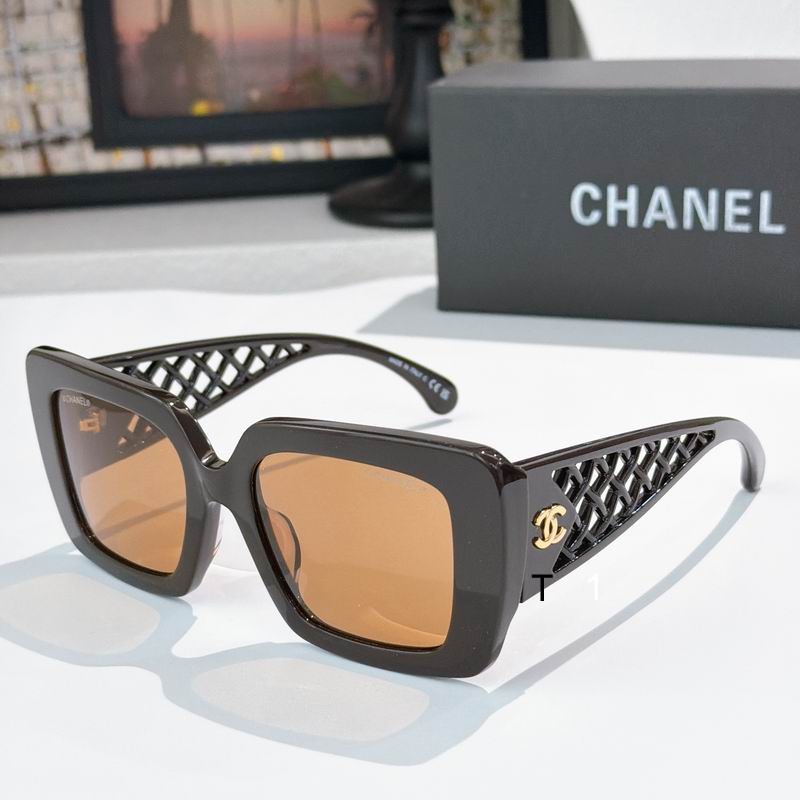Chanel CH5567 54 21-131 a02