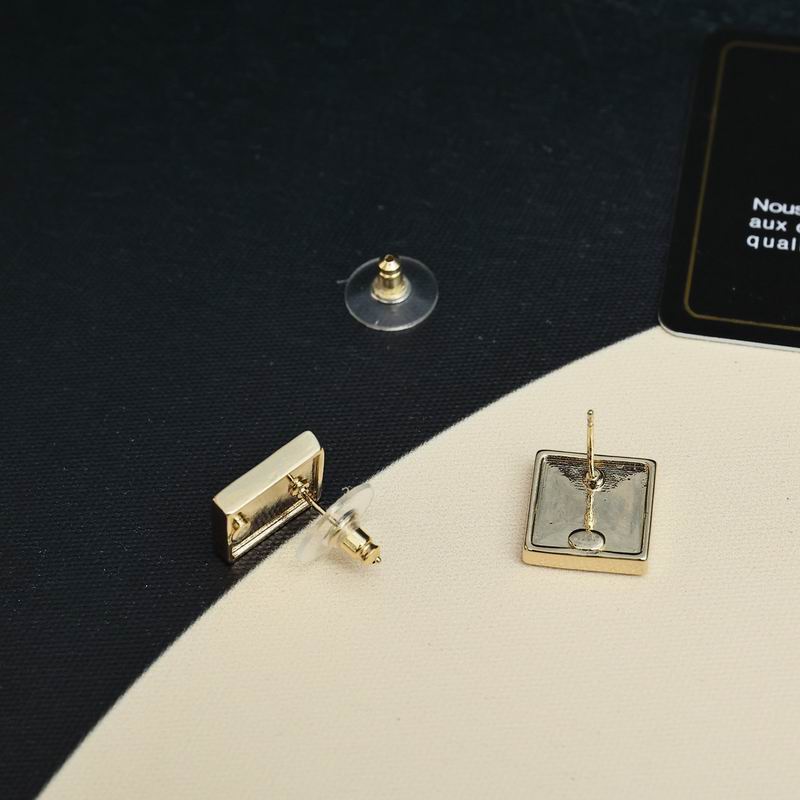 Chanel Earring 02yxs119 (3)