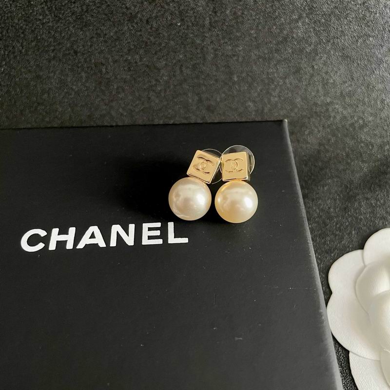 Chanel Earring 02yxs140 (6)