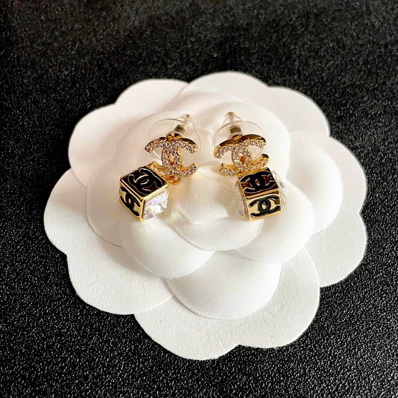 Chanel Earring 02yxs88 (12)