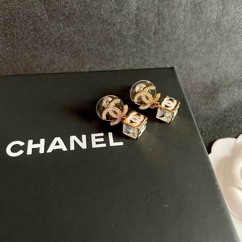 Chanel Earring 02yxs88 (6)