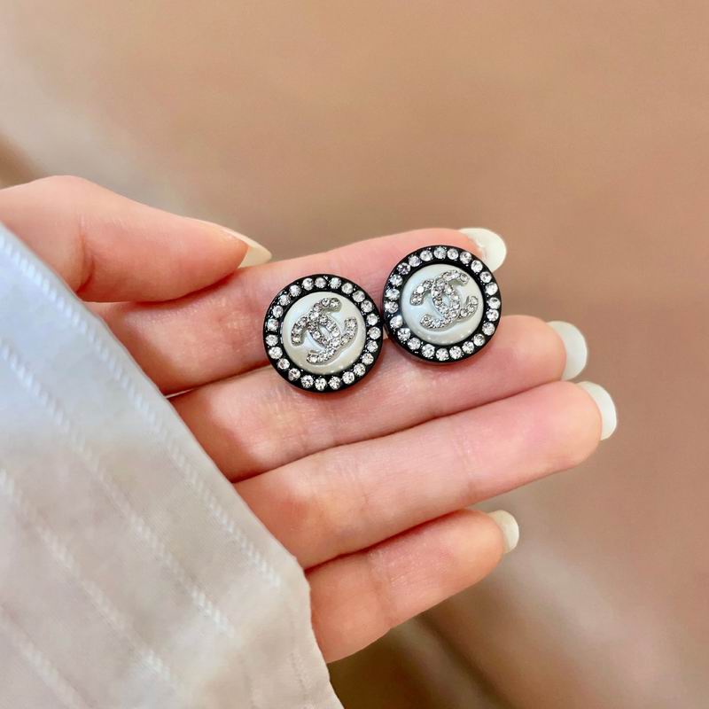 Chanel Earring 02yxs89 (1)
