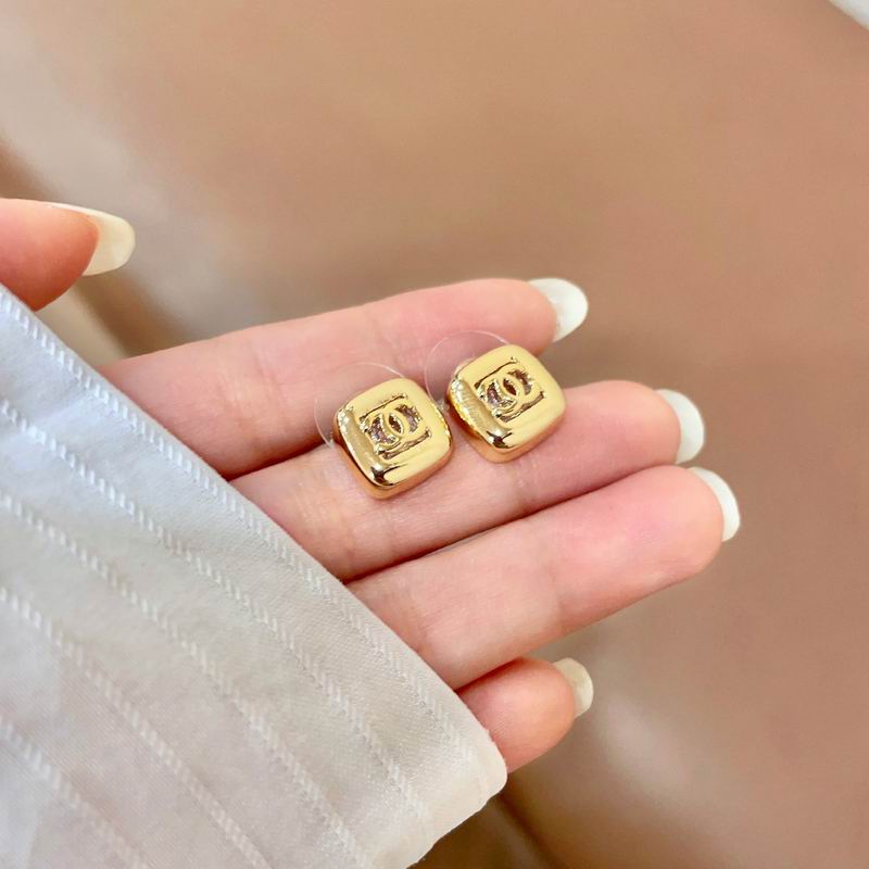Chanel Earring 02yxs97 (1)