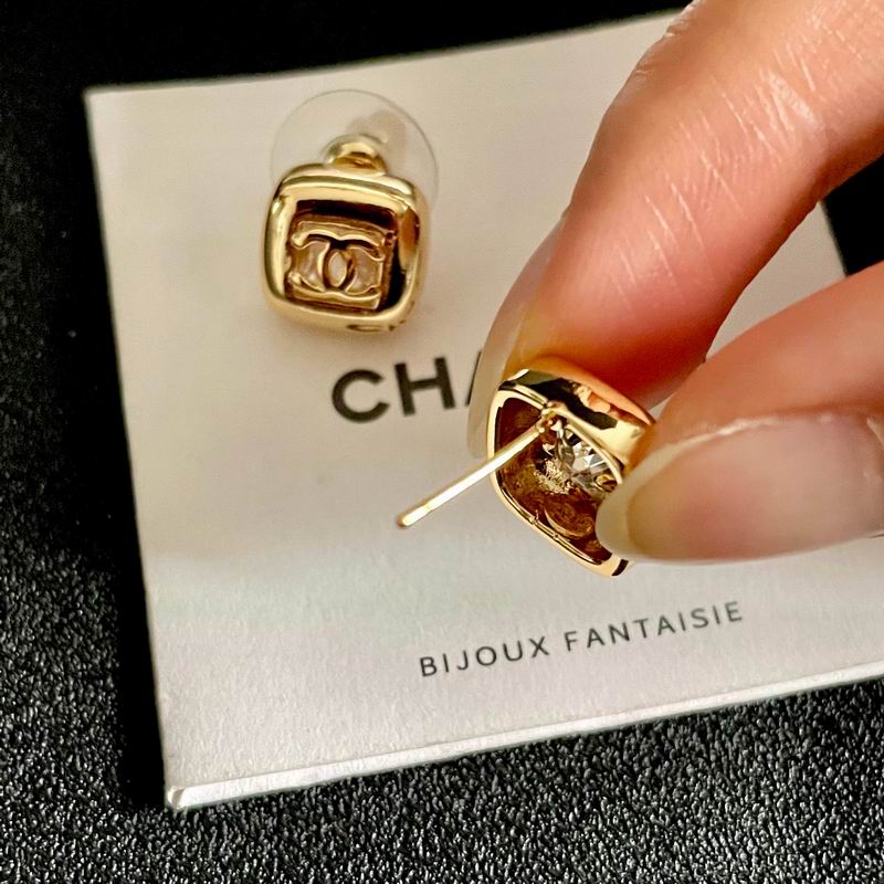 Chanel Earring 02yxs97 (4)