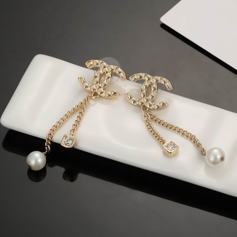 Chanel Earring 03yxs 332 (6)