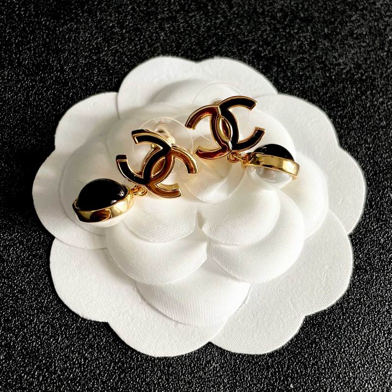 Chanel Earring 03yxs122 (7)