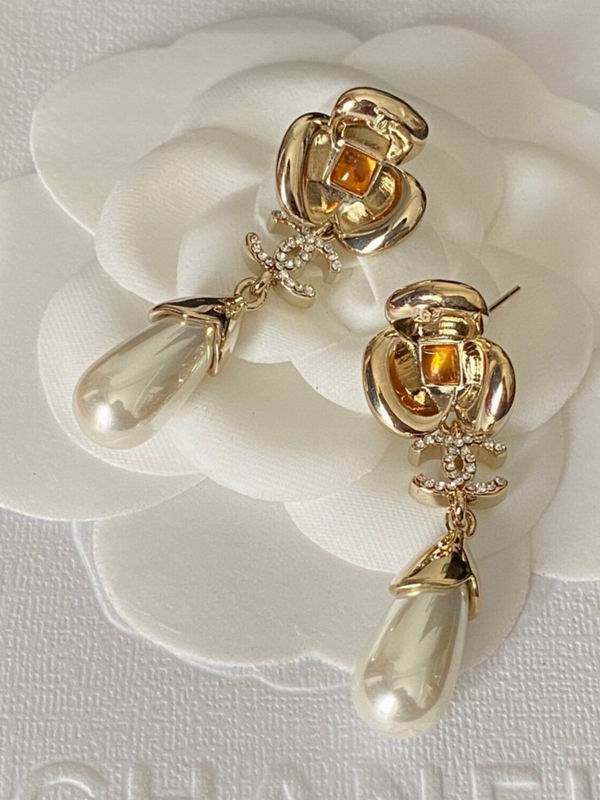 Chanel Earring 03yxs345 (6)