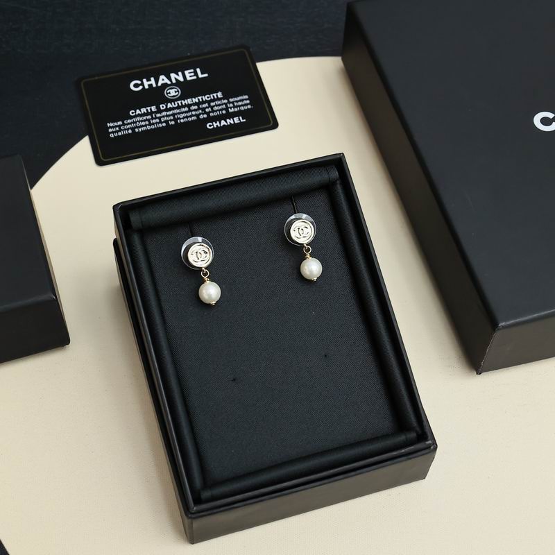 Chanel Earring 03yxs362 (6)
