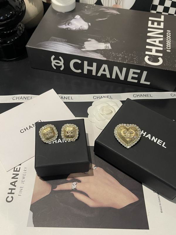 Chanel Earring 03yxs385 (2)