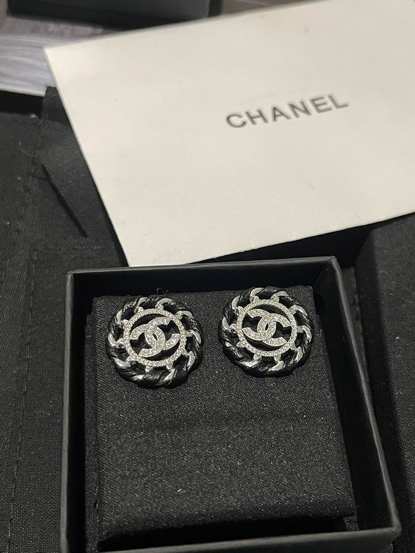 Chanel Earring 03yxs386 (10)