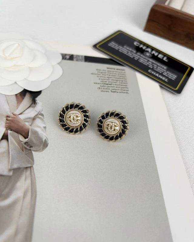 Chanel Earring 03yxs387 (4)
