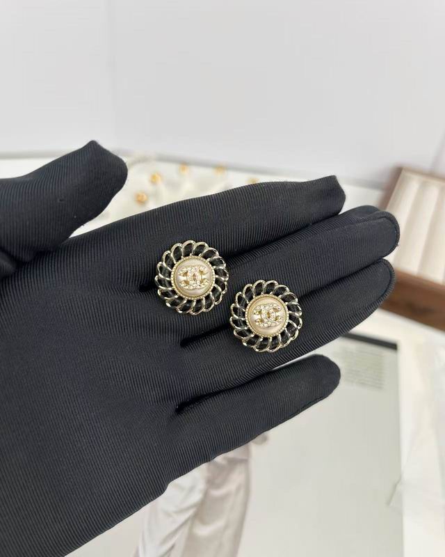Chanel Earring 03yxs387 (5)