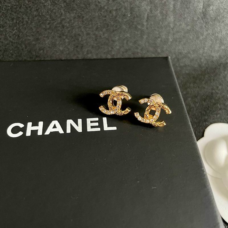 Chanel Earring 03yxs401 (5)