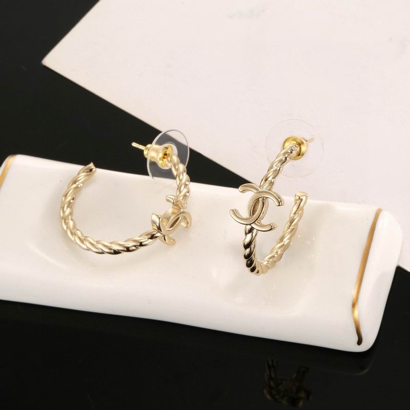Chanel Earring 03yxs408 (2)